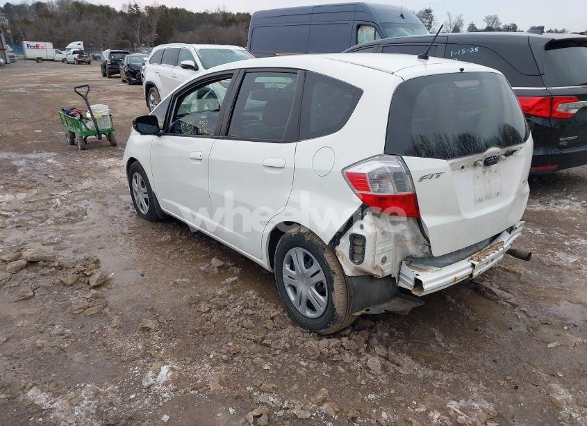 Photo 3 of 2010 Honda Fit (VIN JHMGE8H20AS006132)