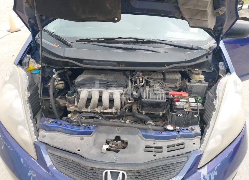 Photo 10 of 2010 Honda Fit (VIN JHMGE8H22AC005266)