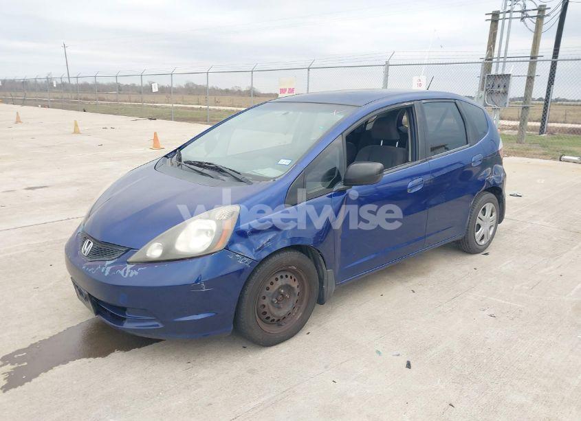 Photo 2 of 2010 Honda Fit (VIN JHMGE8H22AC005266)