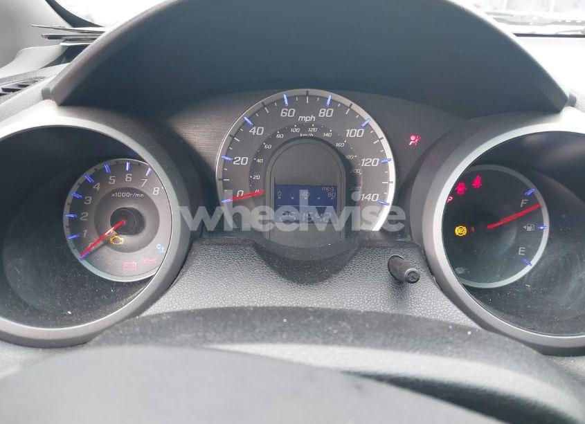 Photo 7 of 2010 Honda Fit (VIN JHMGE8H22AC005266)