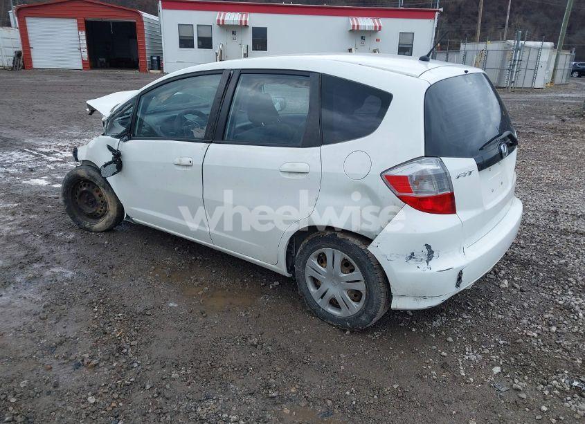 Photo 3 of 2010 Honda Fit (VIN JHMGE8H23AS023605)