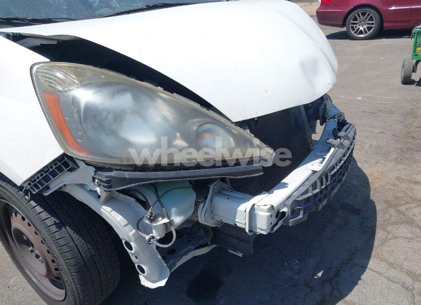Photo 13 of 2010 Honda Fit (VIN JHMGE8H24AC013658)
