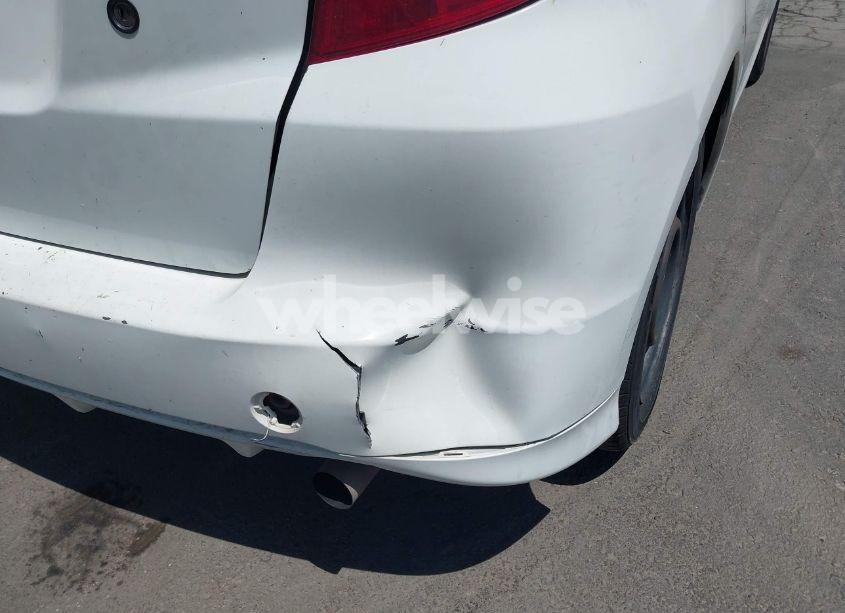 Photo 14 of 2010 Honda Fit (VIN JHMGE8H24AC013658)