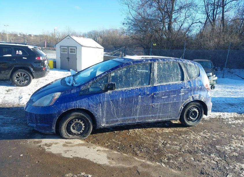 Photo 13 of 2010 Honda Fit (VIN JHMGE8H25AC007920)