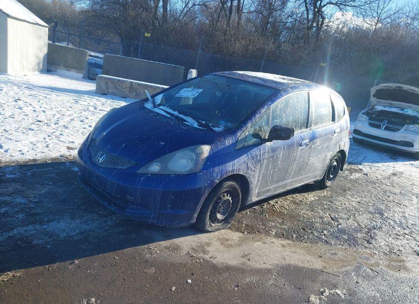 Photo 2 of 2010 Honda Fit (VIN JHMGE8H25AC007920)