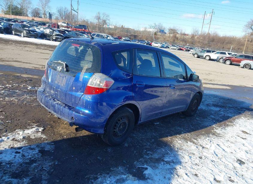Photo 4 of 2010 Honda Fit (VIN JHMGE8H25AC007920)