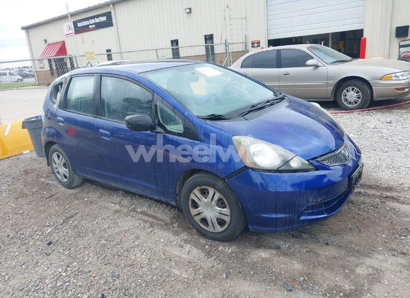 2010 Honda Fit (VIN JHMGE8H25AC020764) main photo
