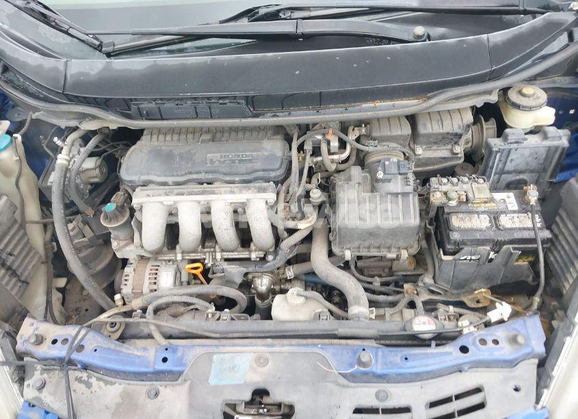 Photo 10 of 2010 Honda Fit (VIN JHMGE8H25AC020764)