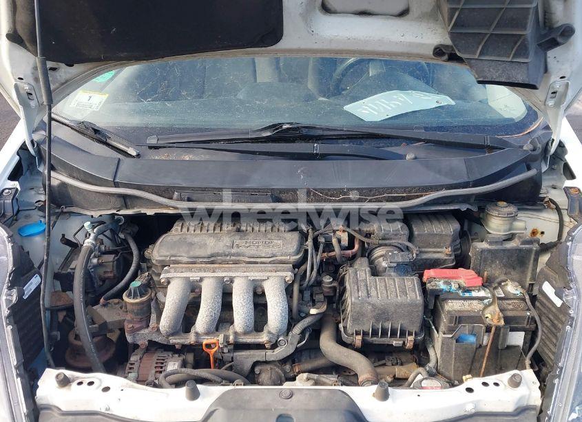 Photo 10 of 2010 Honda Fit (VIN JHMGE8H25AS018969)