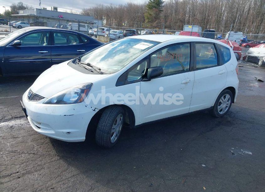 Photo 2 of 2010 Honda Fit (VIN JHMGE8H25AS018969)