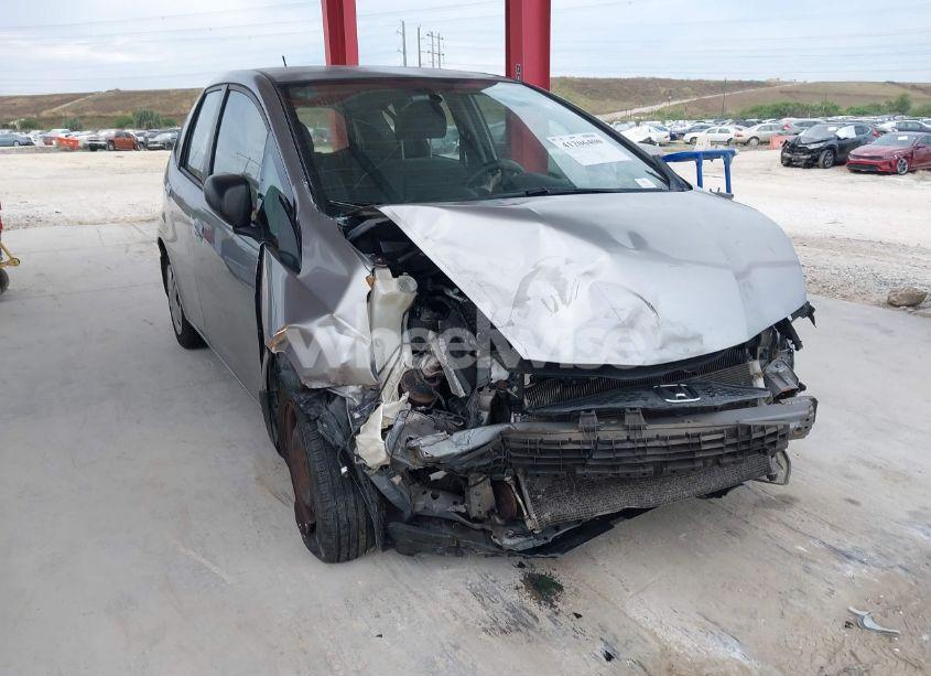 2010 Honda Fit (VIN JHMGE8H26AC004539) main photo