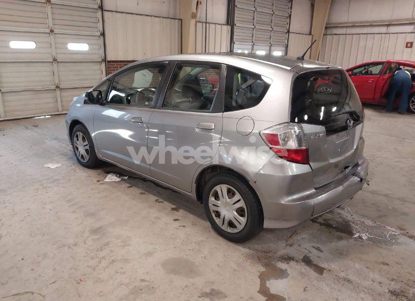 Photo 3 of 2010 Honda Fit (VIN JHMGE8H28AS010624)