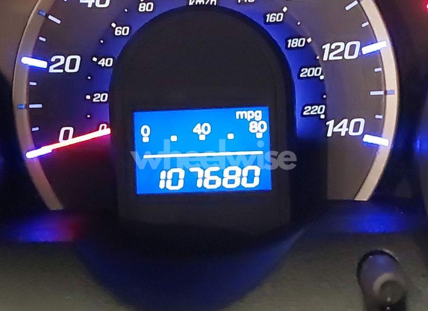 Photo 7 of 2010 Honda Fit (VIN JHMGE8H28AS010624)