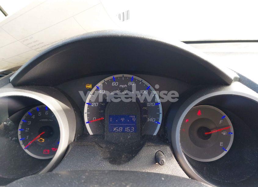 Photo 7 of 2010 Honda Fit (VIN JHMGE8H29AC008617)