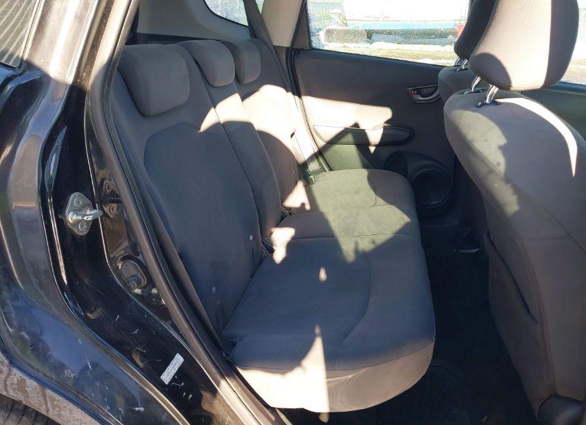 Photo 8 of 2010 Honda Fit (VIN JHMGE8H29AS003519)