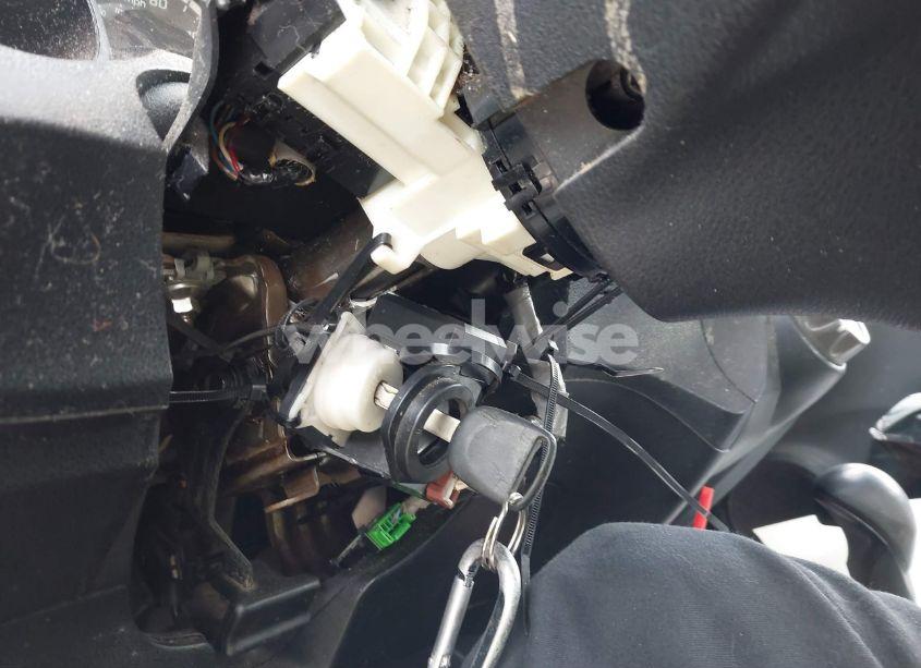 Photo 13 of 2010 Honda Fit (VIN JHMGE8H29AS011832)