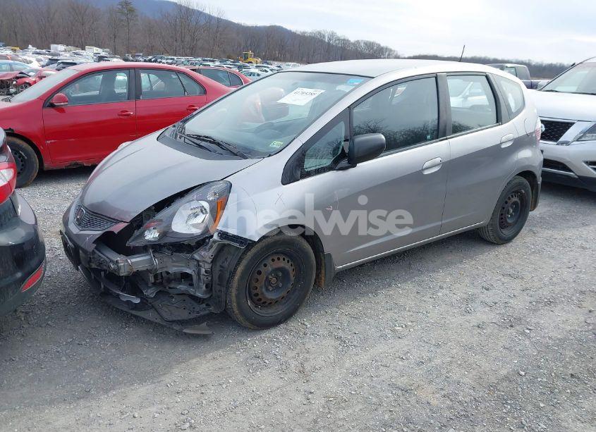 Photo 2 of 2010 Honda Fit (VIN JHMGE8H29AS011832)