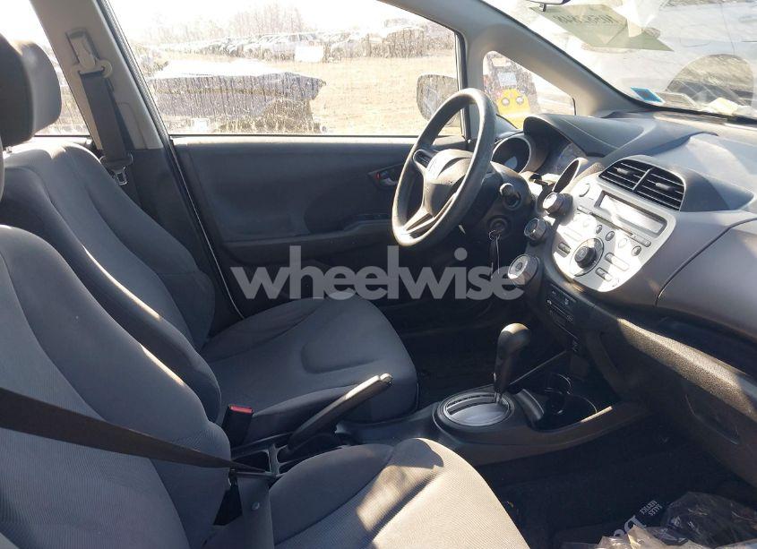 Photo 5 of 2010 Honda Fit (VIN JHMGE8H2XAC029511)