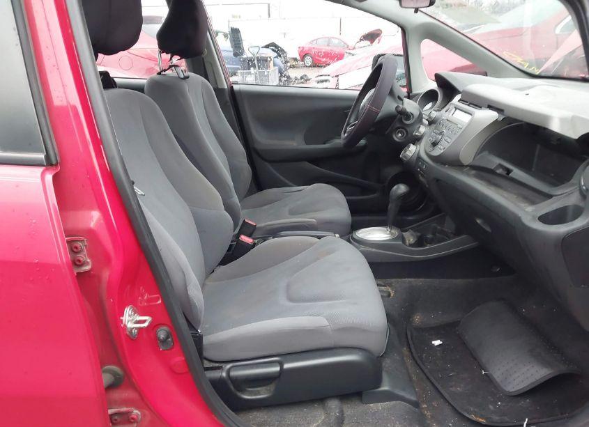 Photo 5 of 2010 Honda Fit (VIN JHMGE8H2XAC040539)