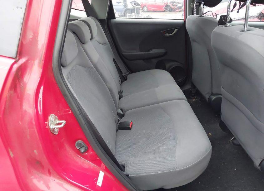 Photo 8 of 2010 Honda Fit (VIN JHMGE8H2XAC040539)