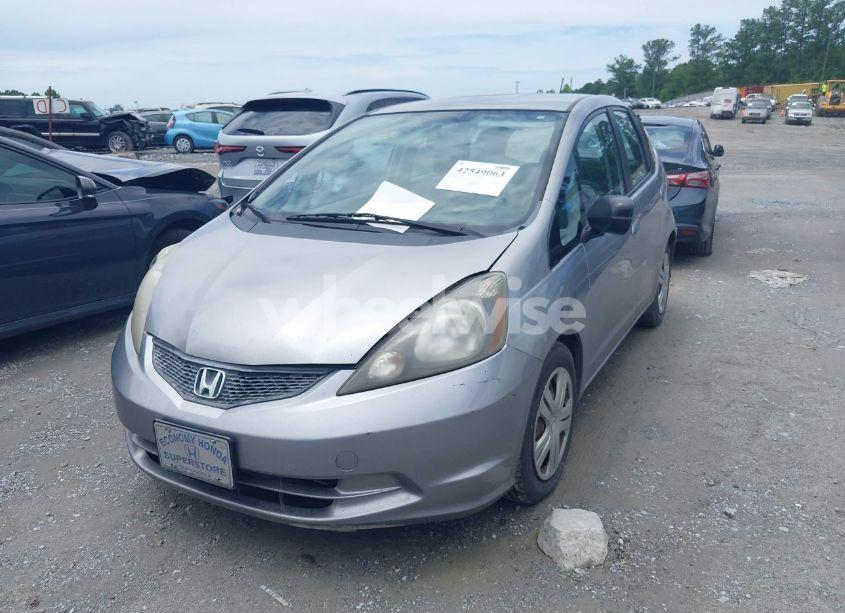 Photo 2 of 2010 Honda Fit (VIN JHMGE8H2XAS020698)