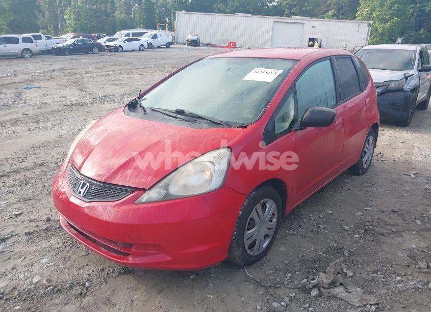 Photo 2 of 2011 Honda Fit (VIN JHMGE8H30BC011383)