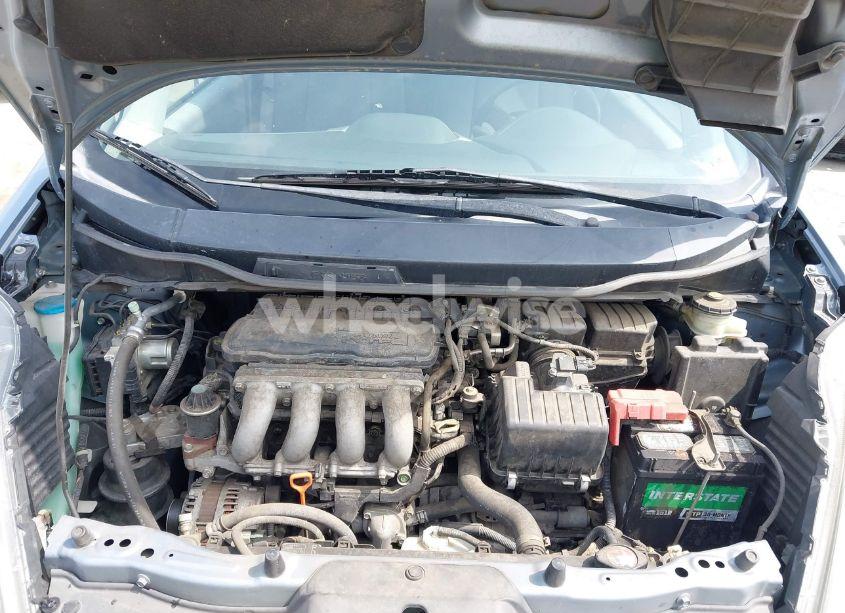 Photo 10 of 2011 Honda Fit (VIN JHMGE8H30BC016731)