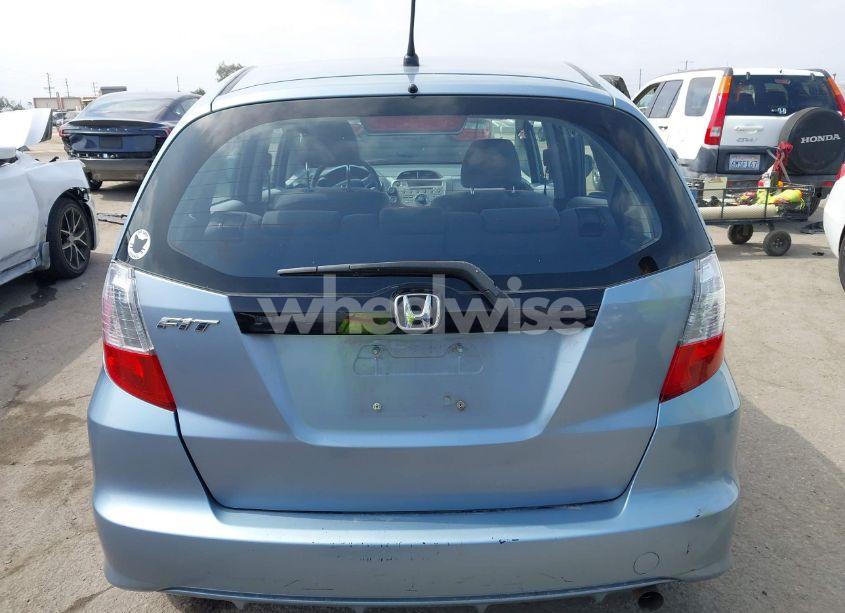 Photo 16 of 2011 Honda Fit (VIN JHMGE8H30BC016731)