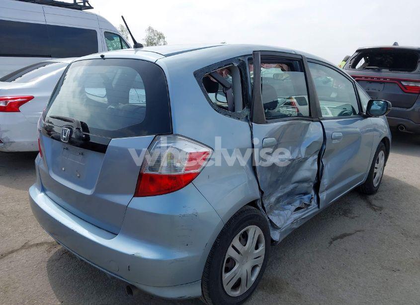 Photo 4 of 2011 Honda Fit (VIN JHMGE8H30BC016731)