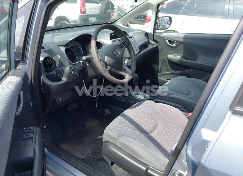 Photo 5 of 2011 Honda Fit (VIN JHMGE8H30BC016731)