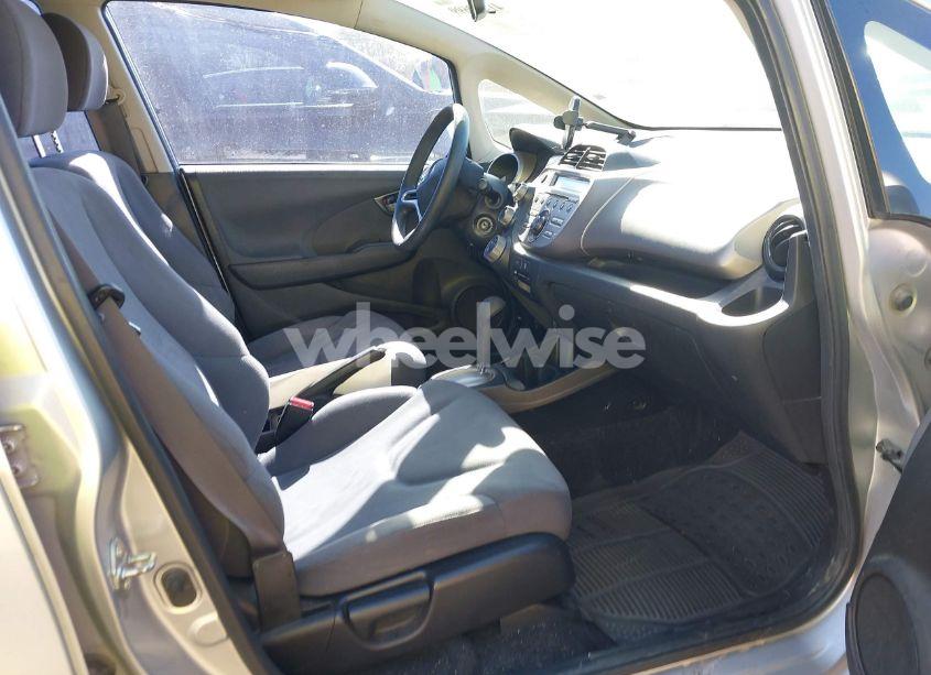 Photo 5 of 2012 Honda Fit (VIN JHMGE8H30CC040805)