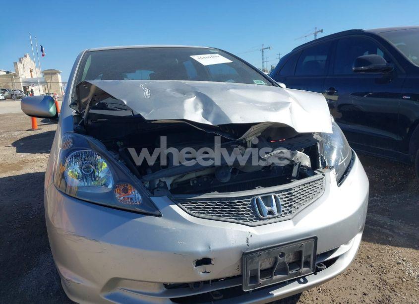 Photo 6 of 2012 Honda Fit (VIN JHMGE8H30CC040805)