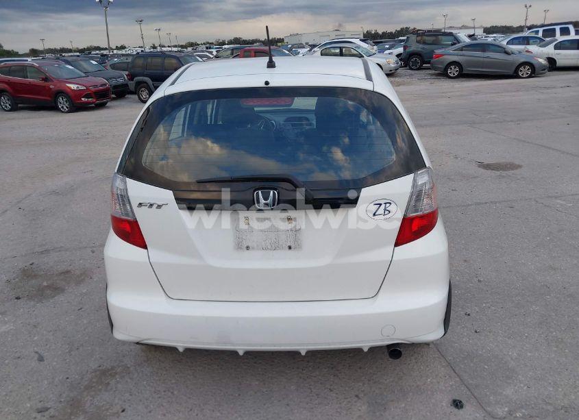 Photo 16 of 2013 Honda Fit (VIN JHMGE8H30DC001195)
