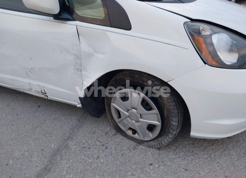 Photo 6 of 2013 Honda Fit (VIN JHMGE8H30DC001195)