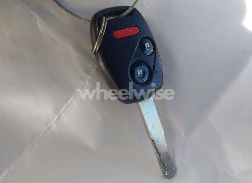 Photo 11 of 2013 Honda Fit (VIN JHMGE8H30DC005067)