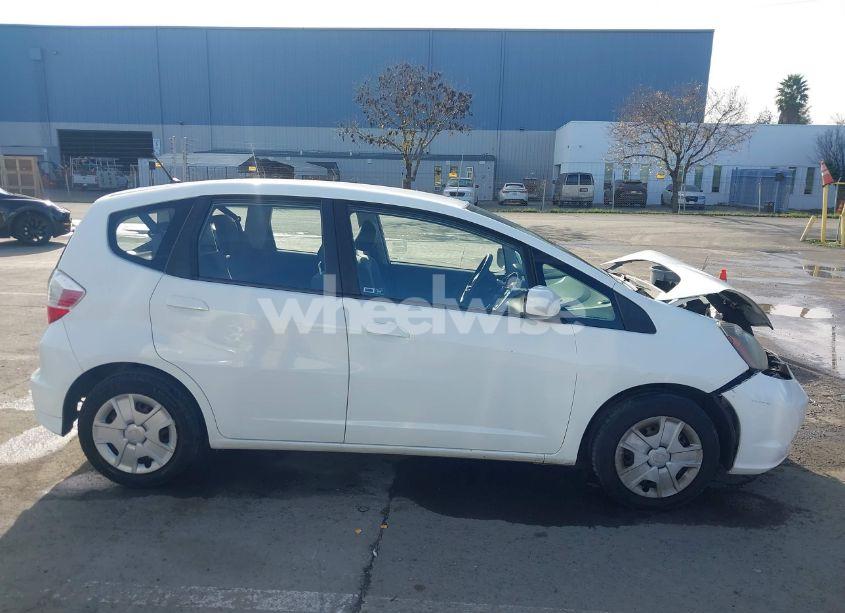 Photo 13 of 2013 Honda Fit (VIN JHMGE8H30DC005067)