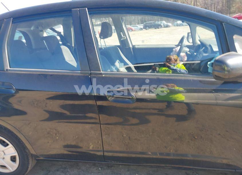 Photo 14 of 2013 Honda Fit (VIN JHMGE8H30DC009636)