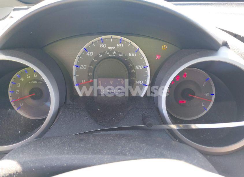 Photo 7 of 2013 Honda Fit (VIN JHMGE8H30DC009636)