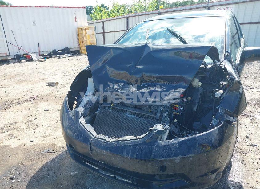 Photo 6 of 2013 Honda Fit (VIN JHMGE8H30DC018885)