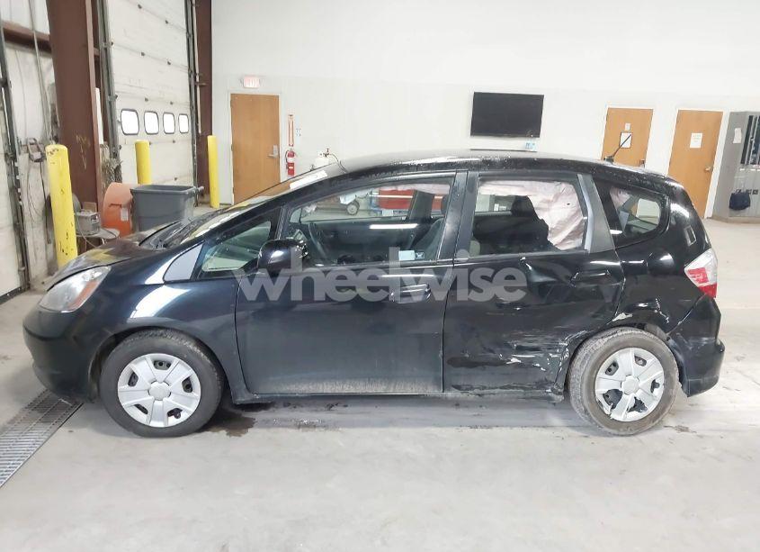 Photo 14 of 2013 Honda Fit (VIN JHMGE8H30DC024282)