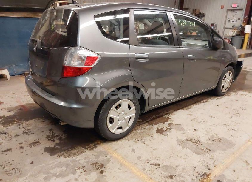 Photo 4 of 2013 Honda Fit (VIN JHMGE8H30DC027988)