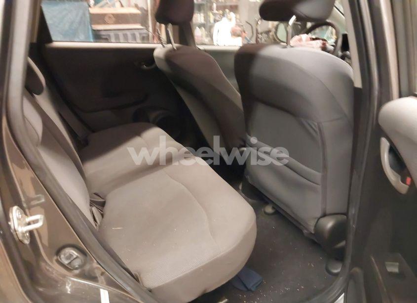 Photo 8 of 2013 Honda Fit (VIN JHMGE8H30DC027988)