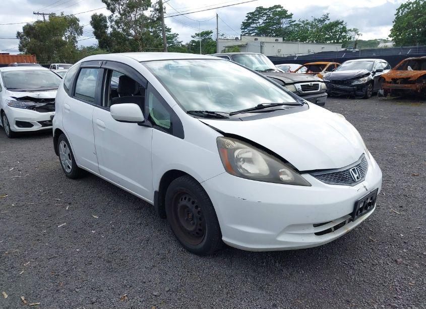 2013 Honda Fit (VIN JHMGE8H30DC050705) main photo