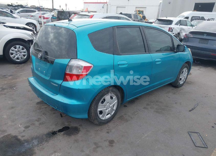 Photo 4 of 2013 Honda Fit (VIN JHMGE8H30DC063387)