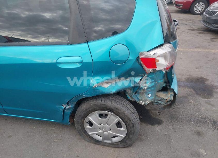 Photo 6 of 2013 Honda Fit (VIN JHMGE8H30DC063387)