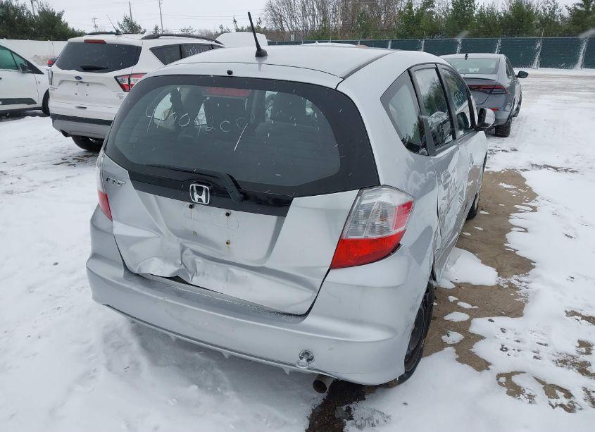 Photo 4 of 2013 Honda Fit (VIN JHMGE8H30DC070940)