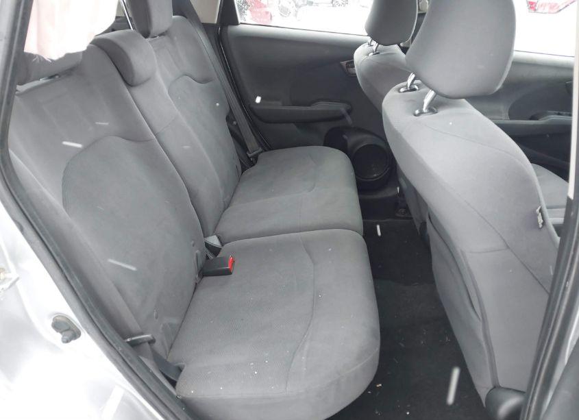 Photo 8 of 2013 Honda Fit (VIN JHMGE8H30DC070940)