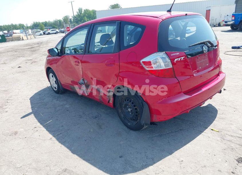 Photo 3 of 2013 Honda Fit (VIN JHMGE8H30DC072896)