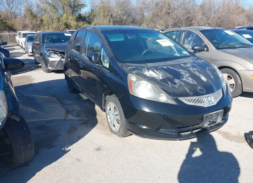2011 Honda Fit (VIN JHMGE8H31BS008465) main photo