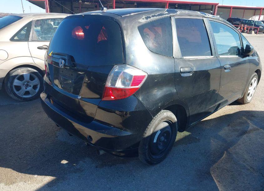 Photo 4 of 2011 Honda Fit (VIN JHMGE8H31BS008465)